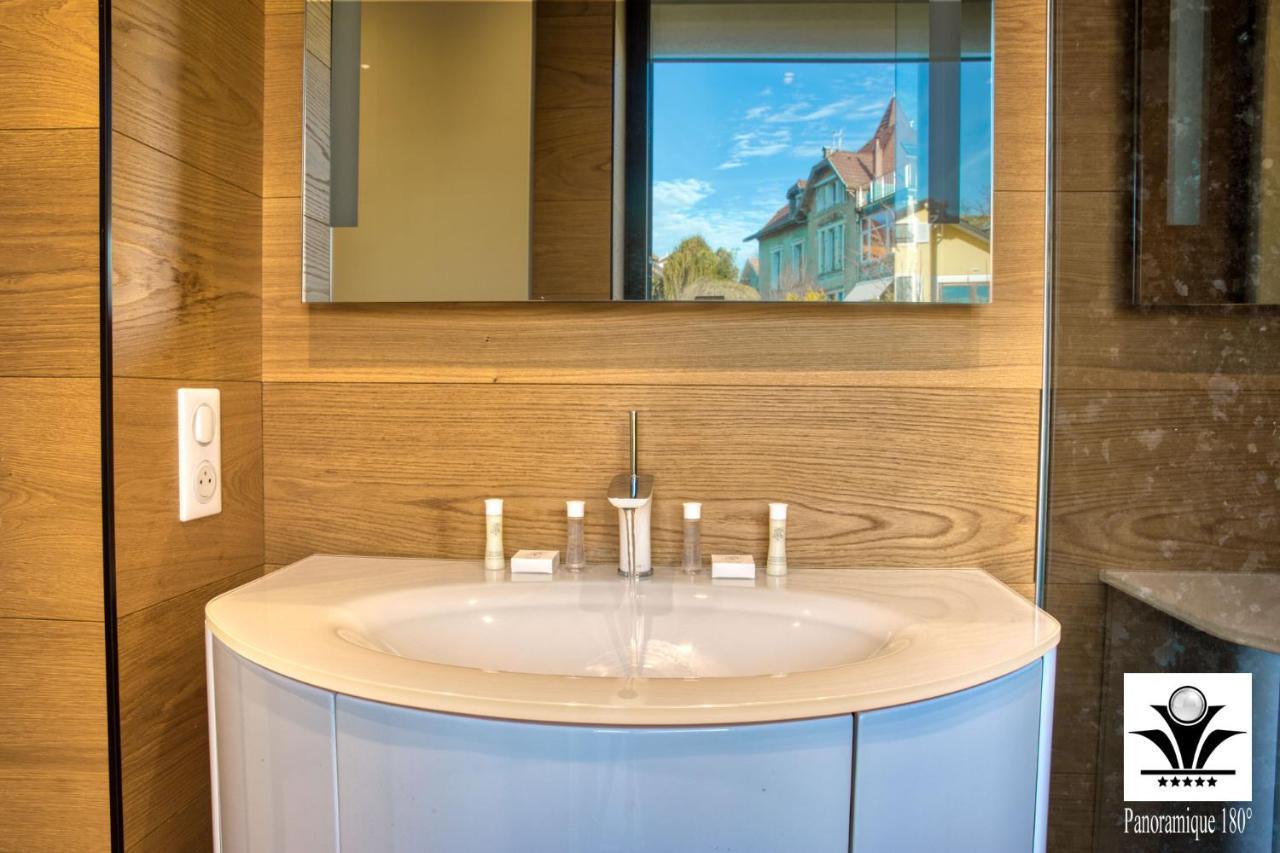 Panoramique 180 Lac Et Montagne Et Nid Secret Spa Romantique アヌシー エクステリア 写真